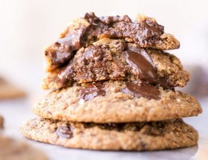 paleo_chocolate_chip_cookies